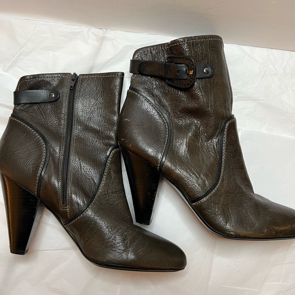 Caressa Leather Boots - Picture 8 of 16